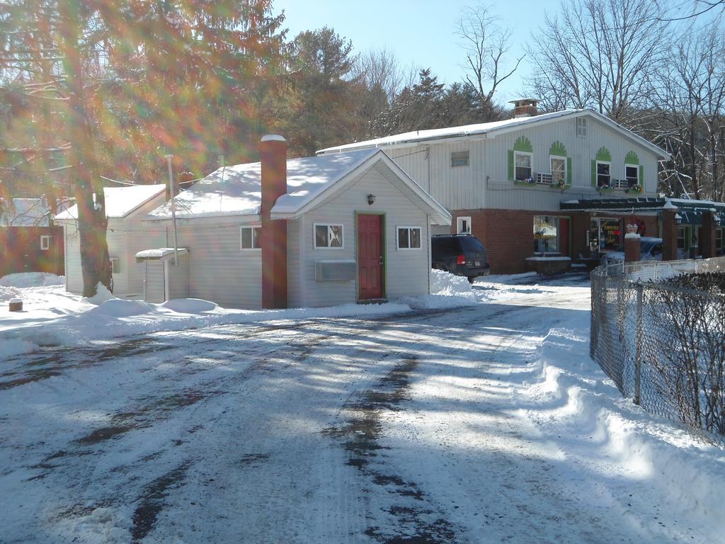 Flower Field Inn And Cottages Stroudsburg Extérieur photo