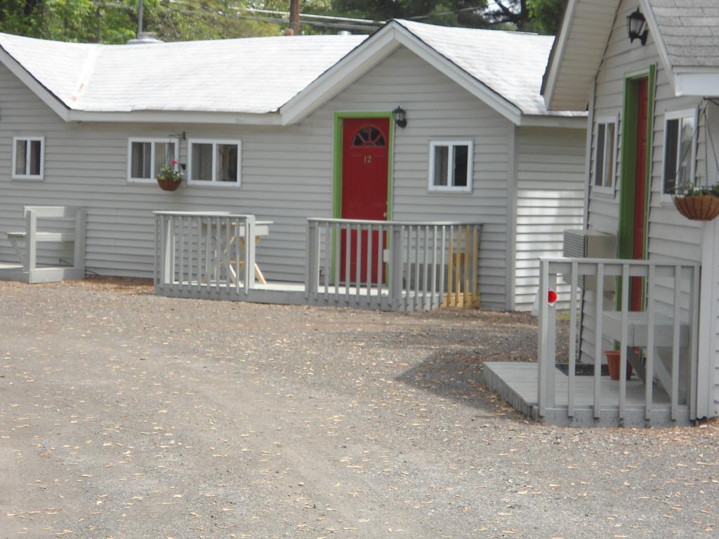 Flower Field Inn And Cottages Stroudsburg Extérieur photo
