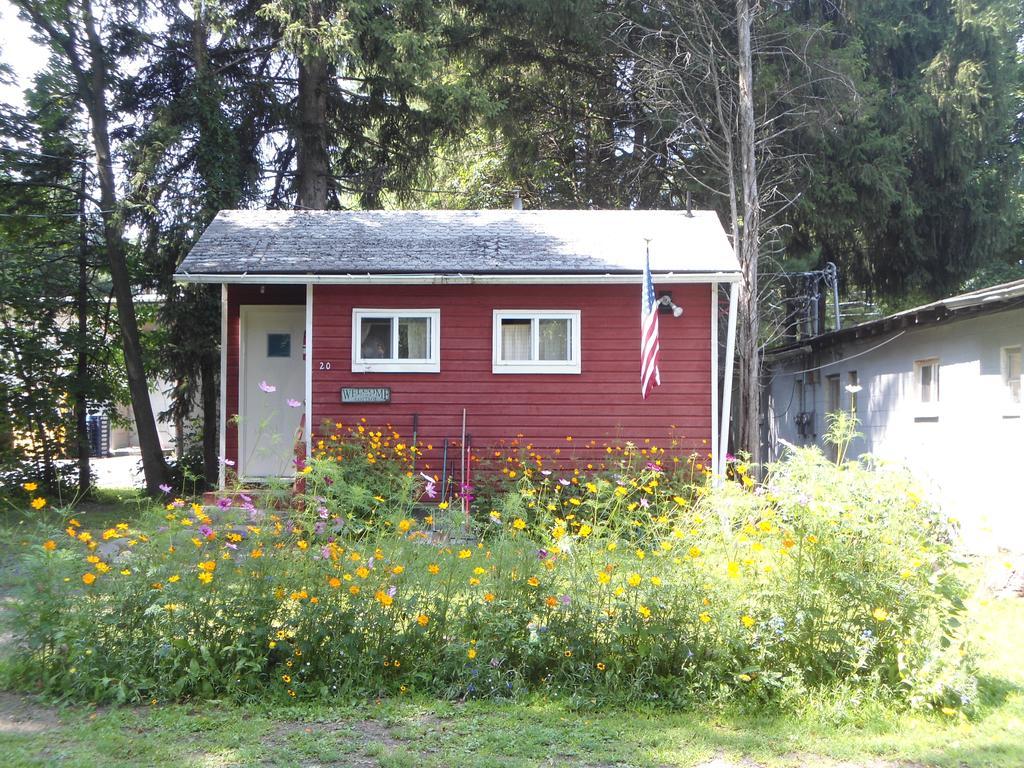 Flower Field Inn And Cottages Stroudsburg Extérieur photo
