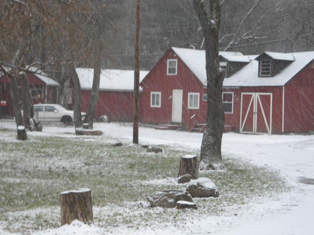 Flower Field Inn And Cottages Stroudsburg Extérieur photo